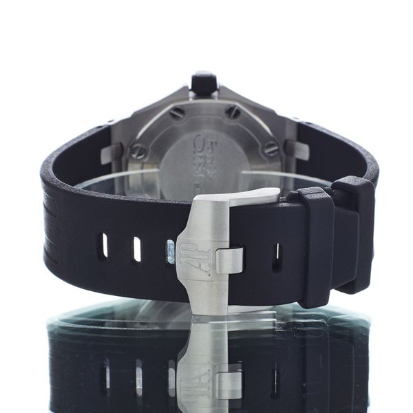 Audemars Piguet Royal Oak Offshore 15703ST.OO.A002CA.01